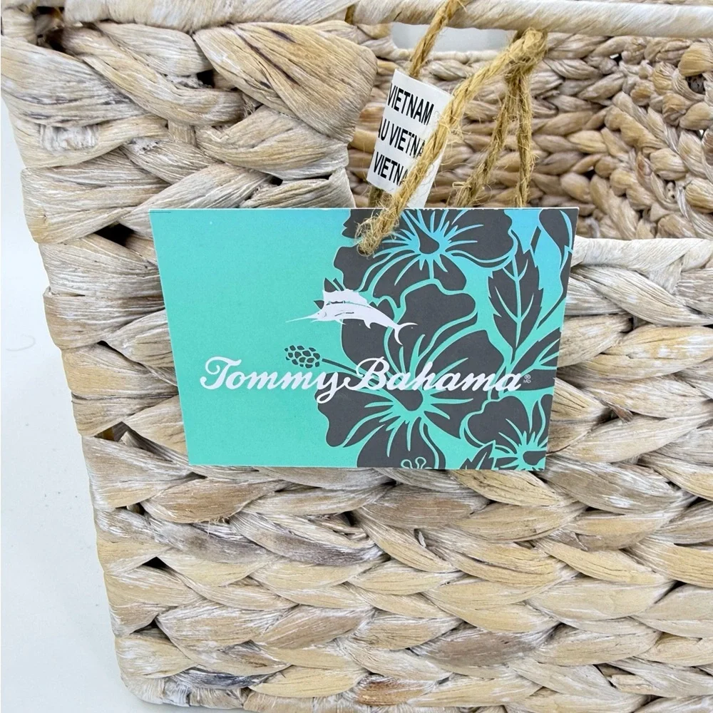 Tommy Bahama tommy bahama