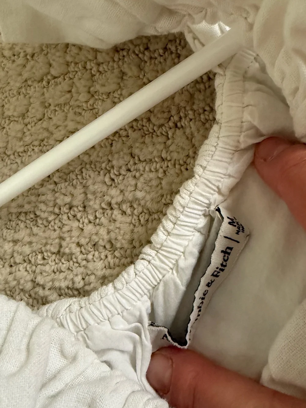 Abercrombie & Fitch lightweight white