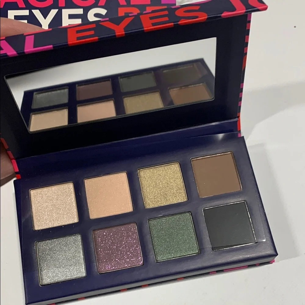 Avon bold eyeshadow