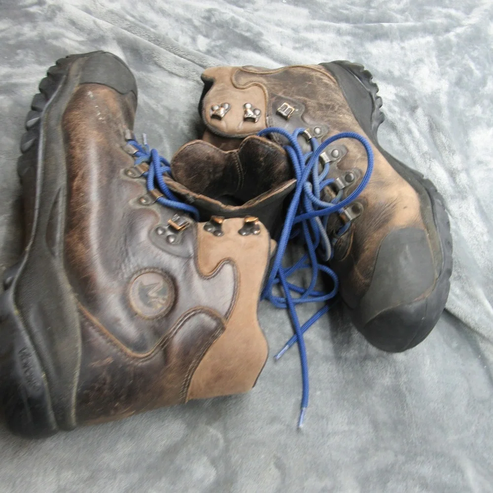 Merrell couple blemish