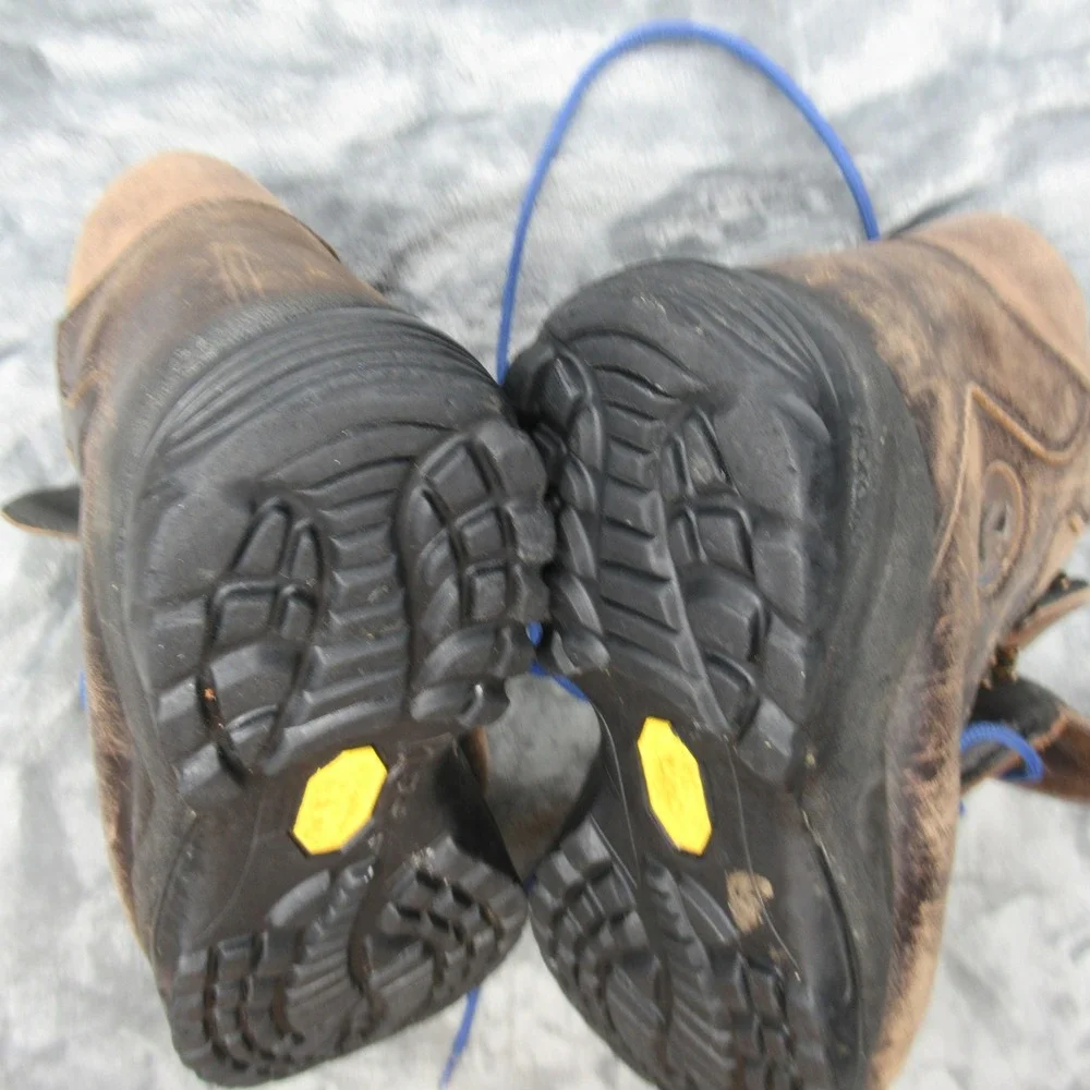 Merrell couple blemish