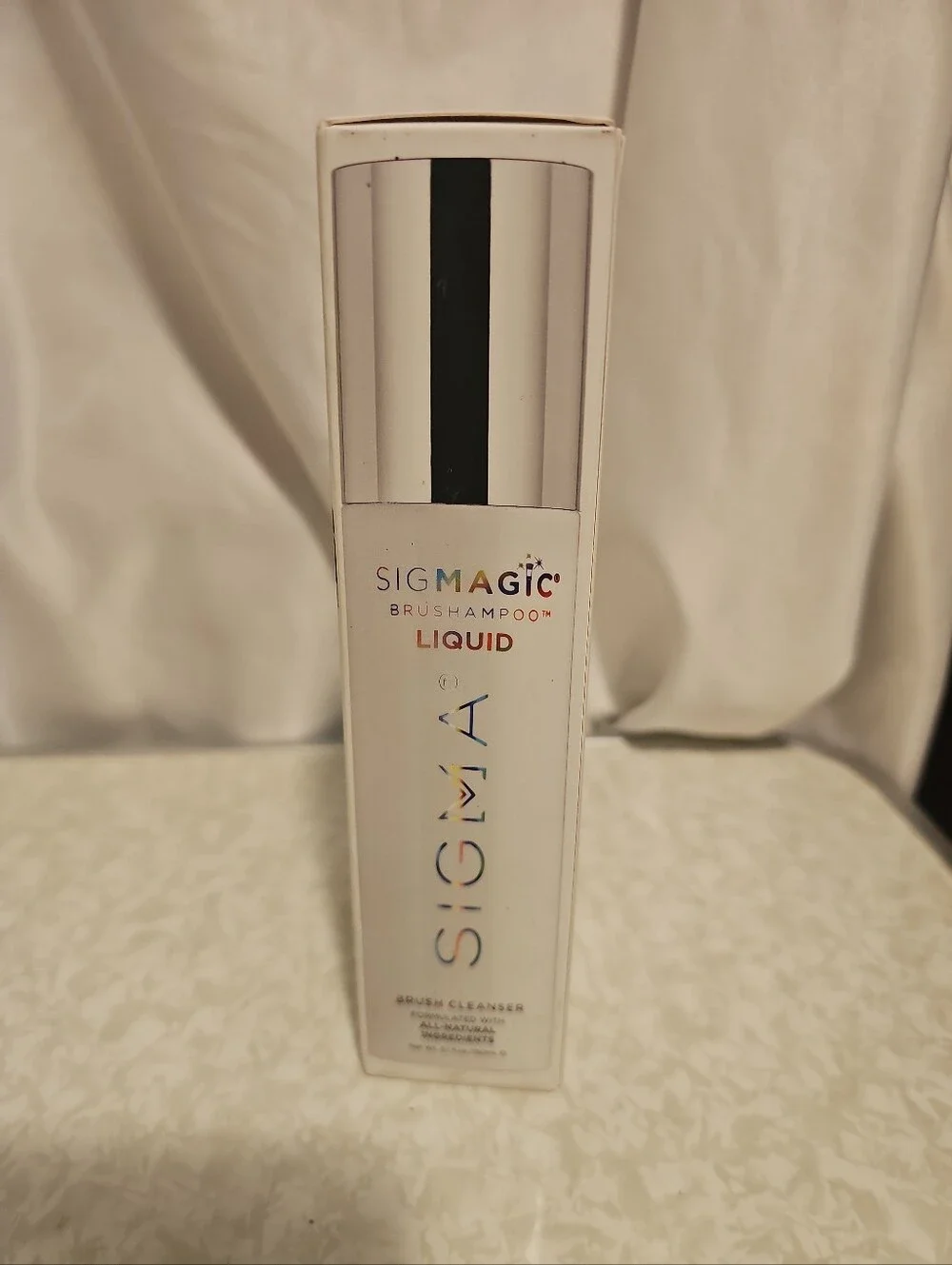 Sigma Beauty gentle cleaner effective