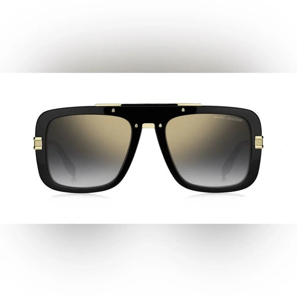Marc Jacobs elegant sunglasses