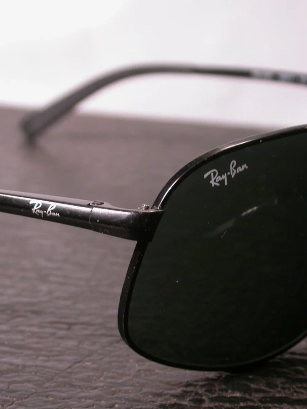 Ray-Ban up auction