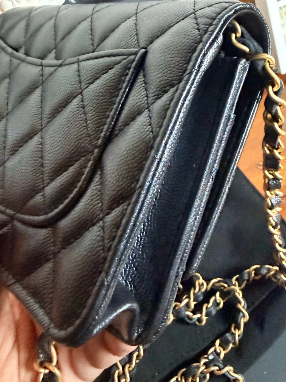 CHANEL classic quilted