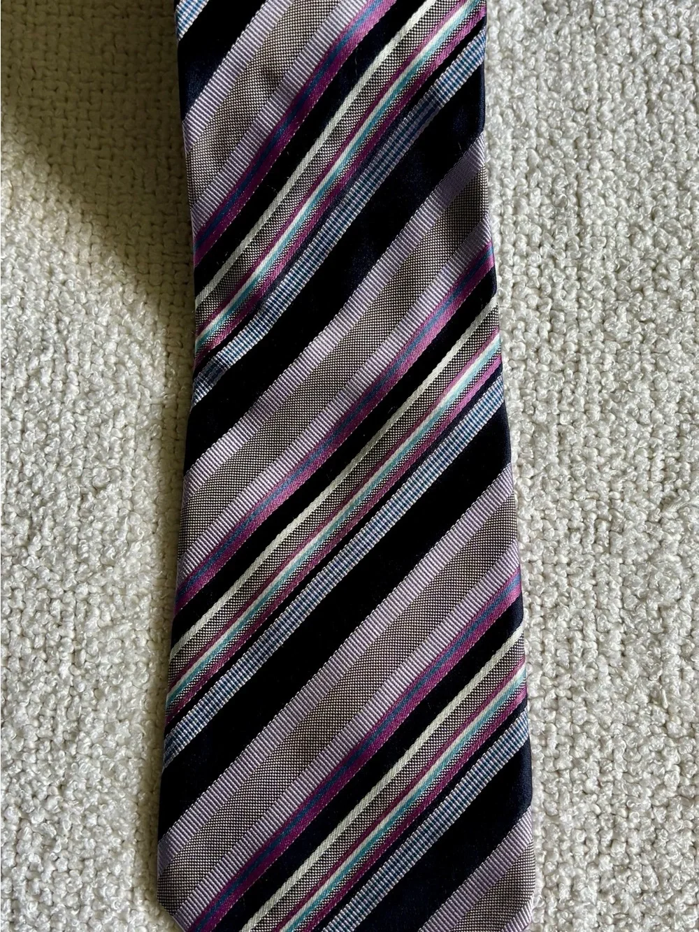 Banana Republic Men's Black Gray Purple Striped Silk Tie Woven Pointed‎ One Size