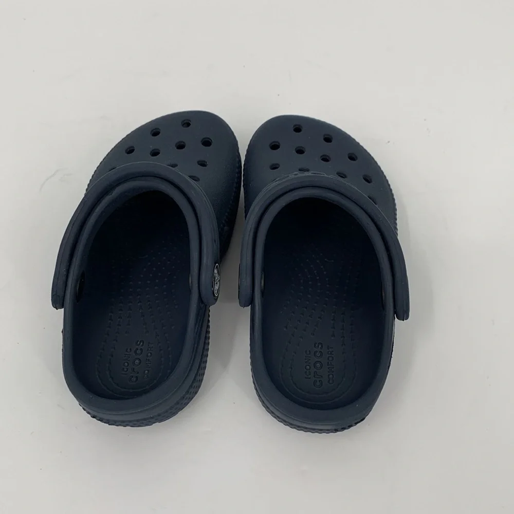 CROCS classic clog