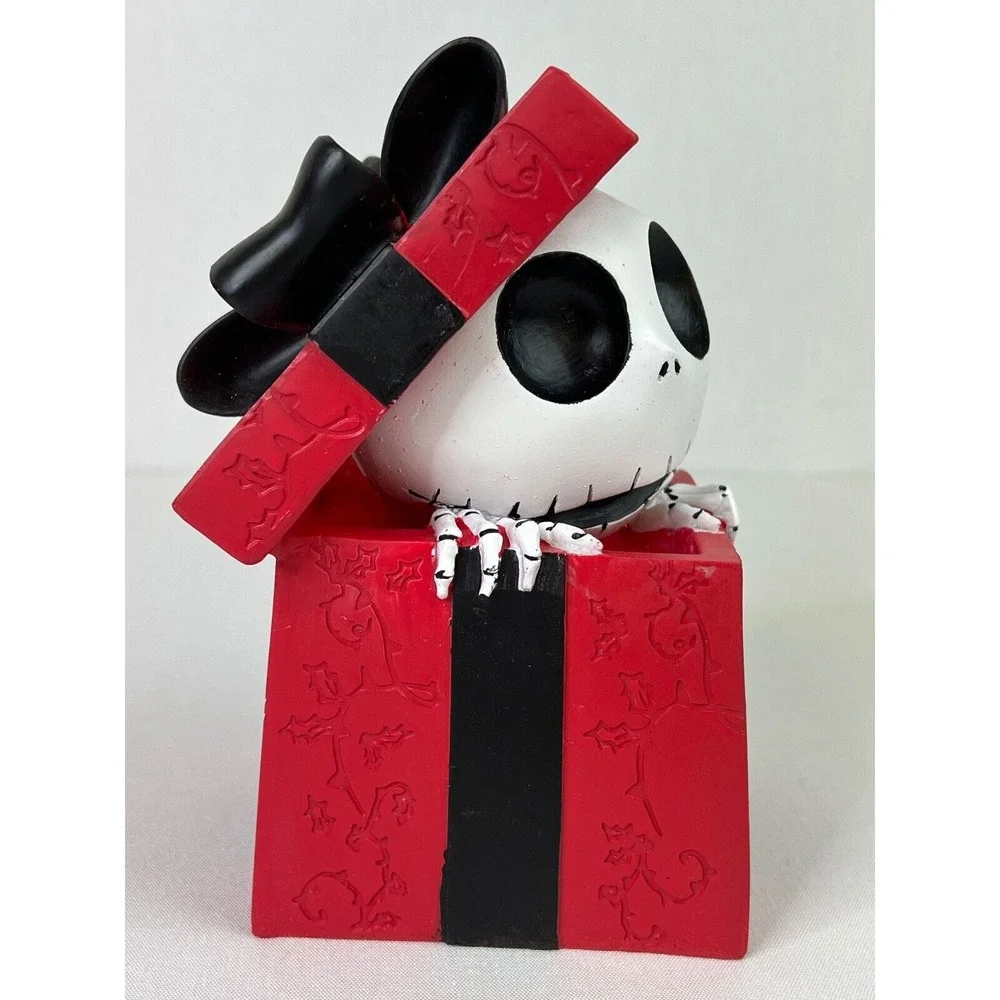 Disney Tim Burton's‎ The Nightmare Befor Christmas Jack in Red Resin Box
