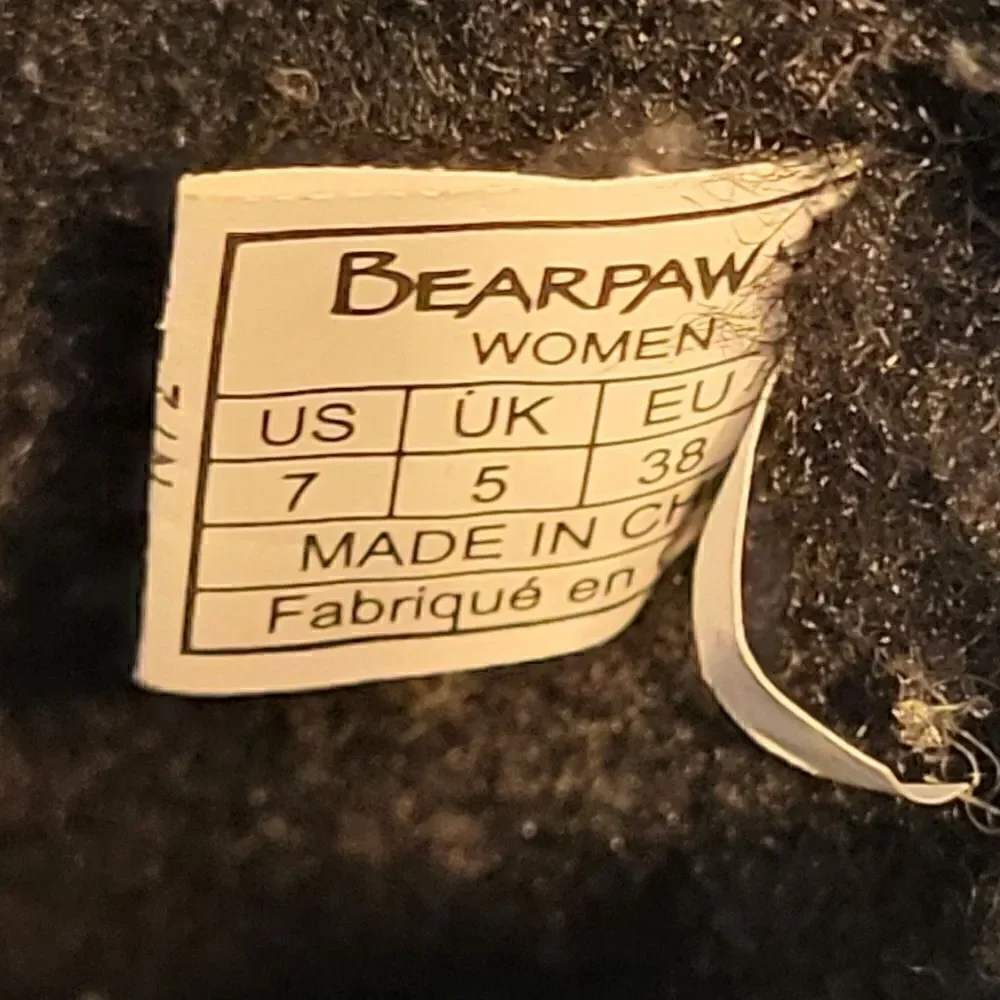 BearPaw short black