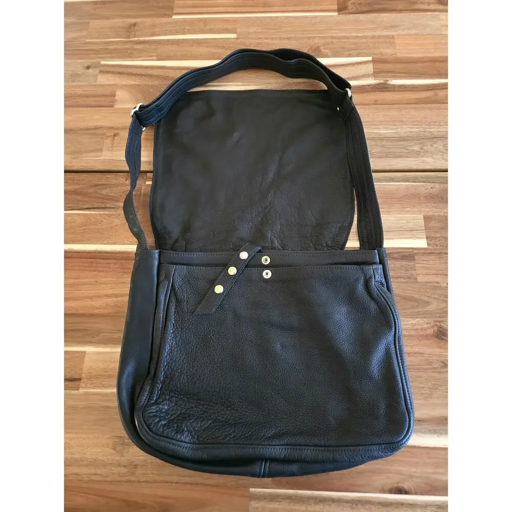 Fred Eisen classic academia