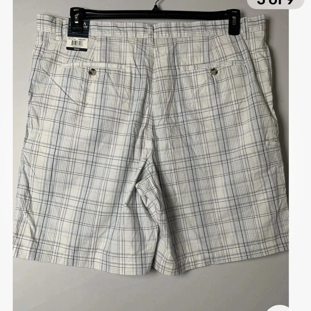 Boca Classics men's size 42 shorts multicolor plaid zip 100%Cotton