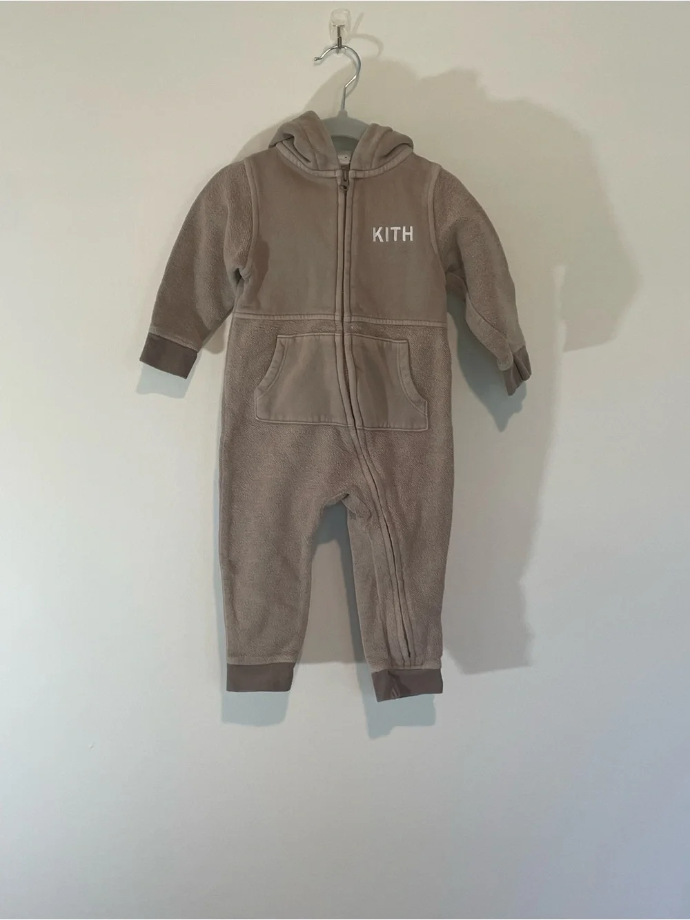 Kith soft taupe