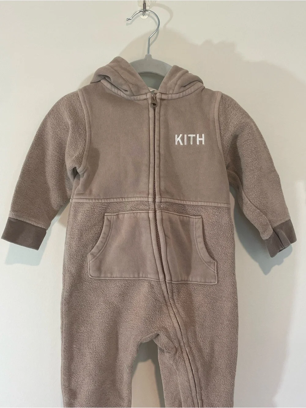 Kith soft taupe