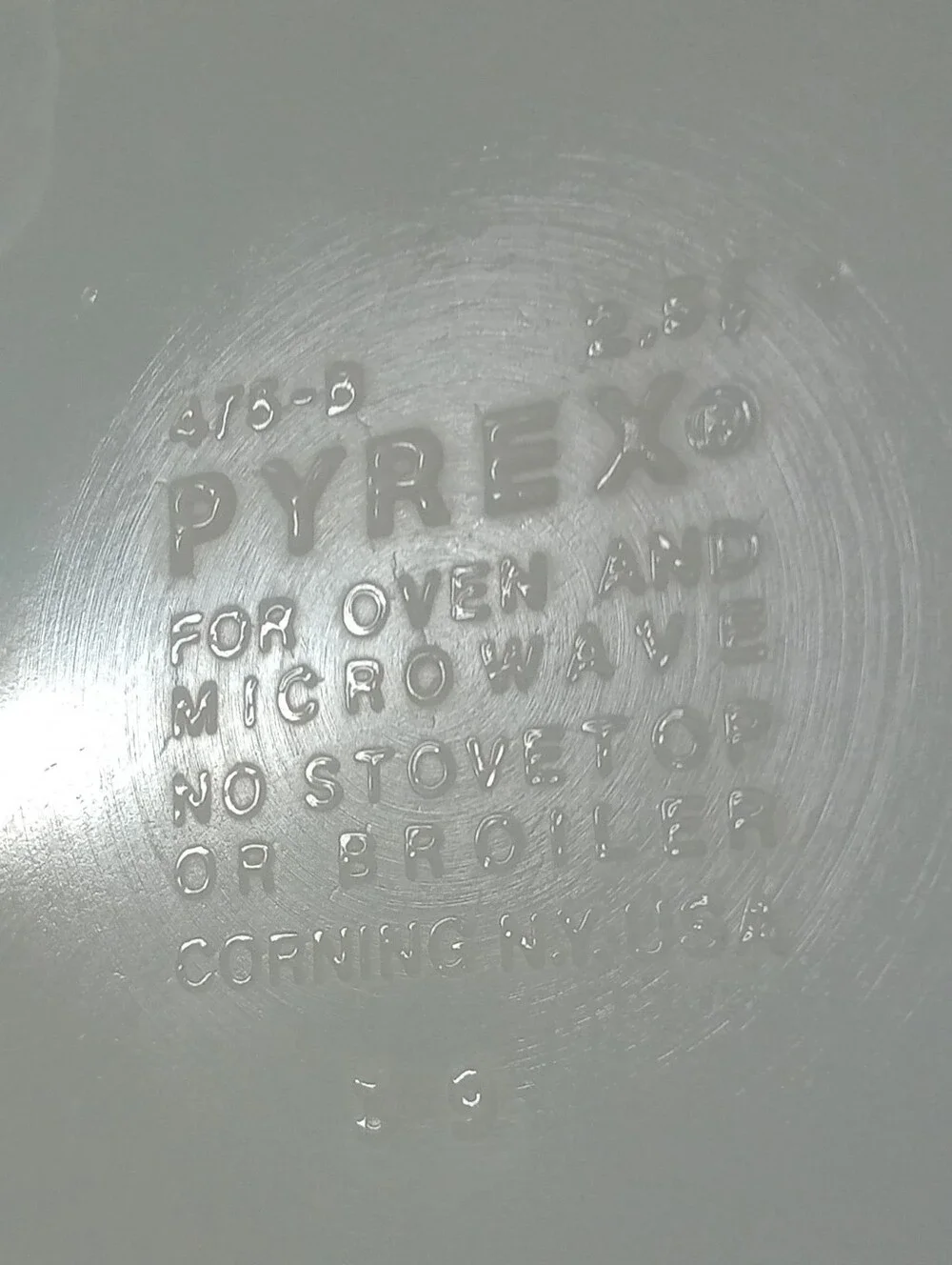 Pyrex vintage qt