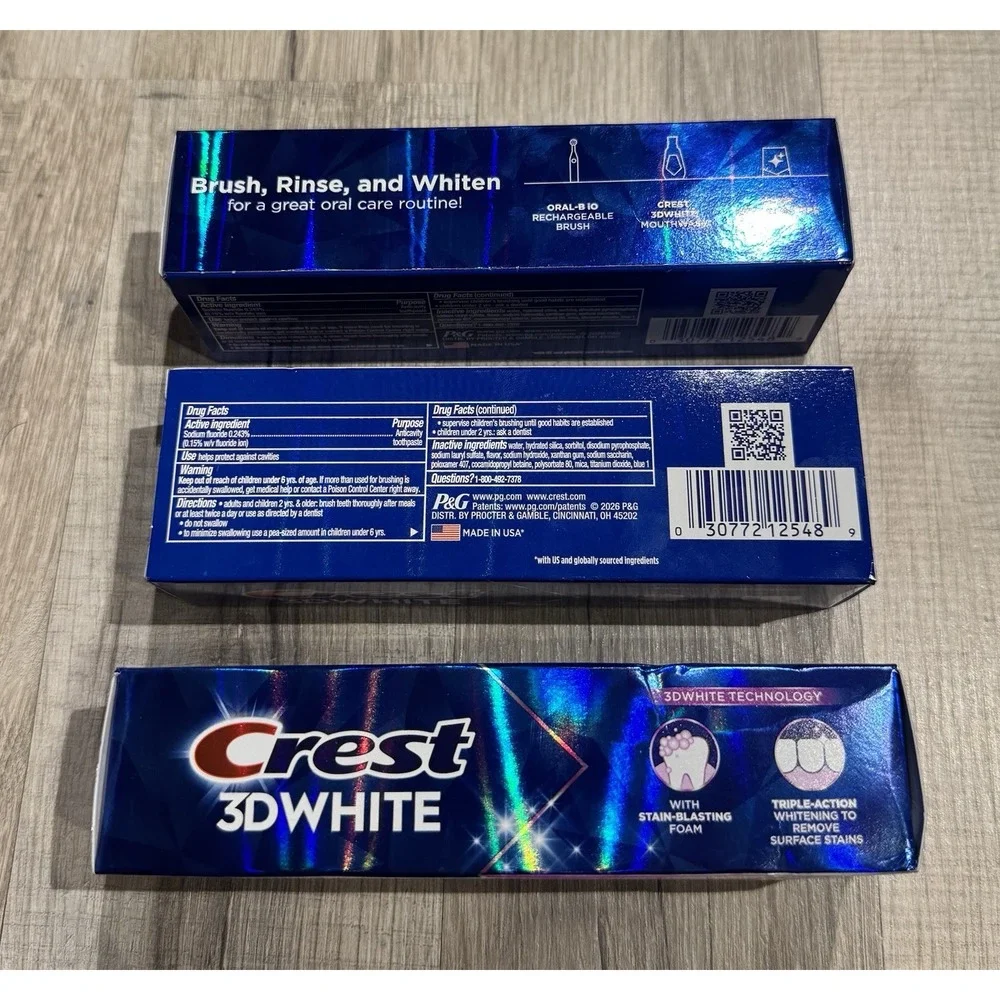Crest 3D White Advanced Radiant Mint Fluoride Toothpaste Whitening 2.4oz 3pk