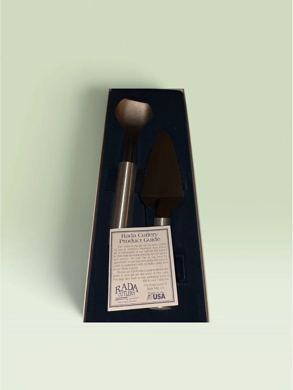 Rada Cutlery Pie A'La Mode Gift Set - Ice Cream Scoop & Serrated Pie Server NIB