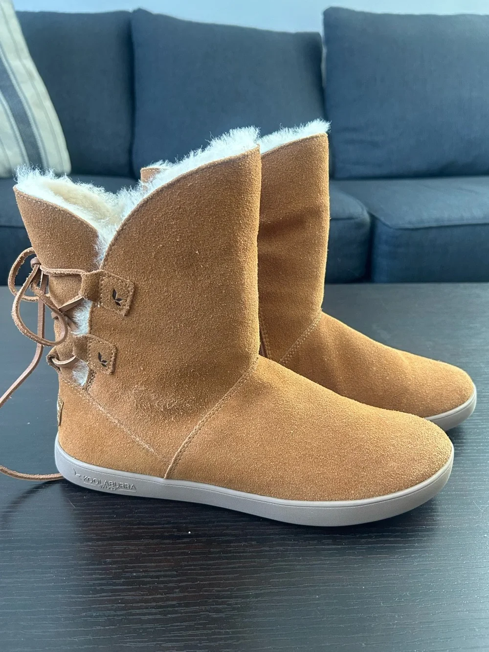 Kookaburra by Ugg shasi Suede Shearling-Lined Women's short Boots - Chestnut