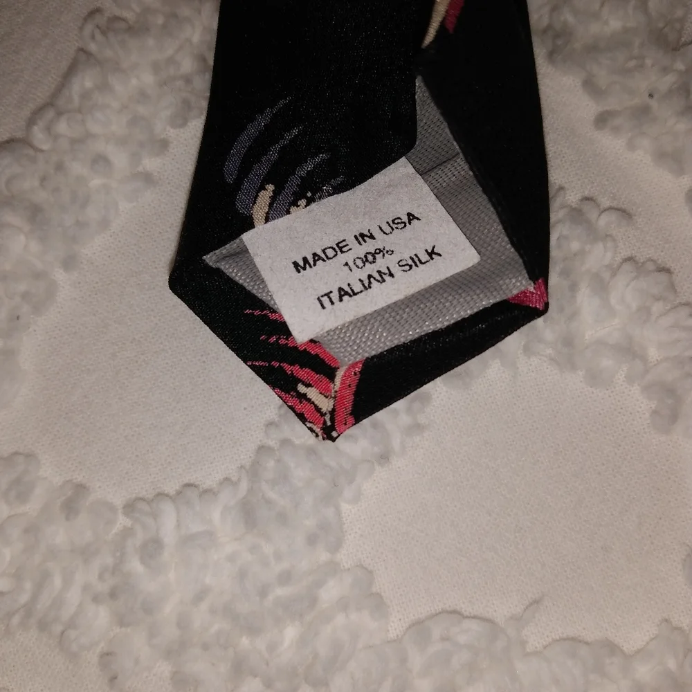 Mario Valentino 100% silk