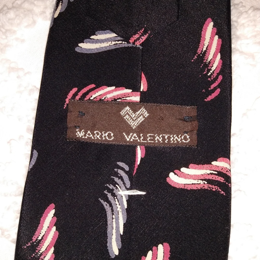 Mario Valentino 100% silk