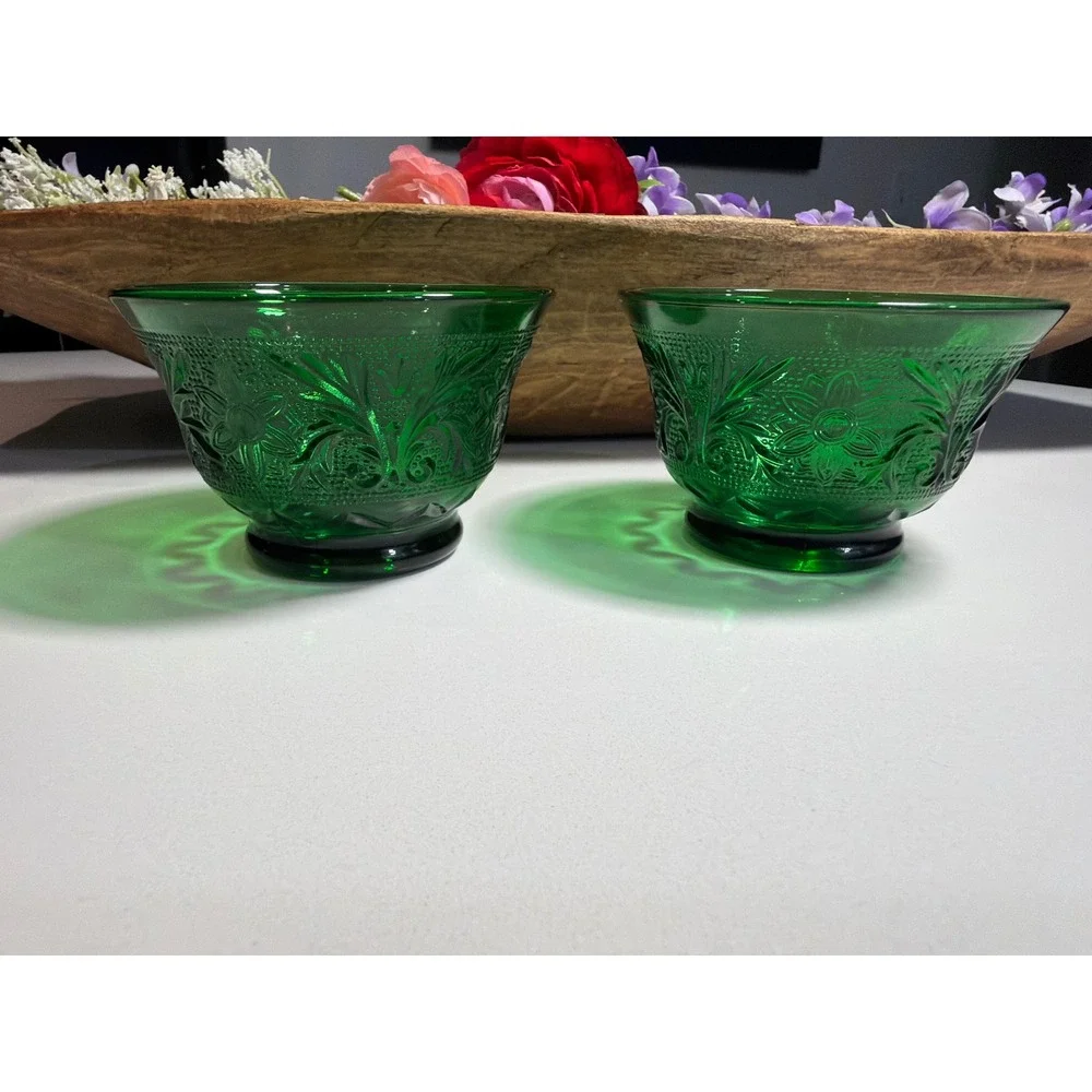 Anchor Hocking pair emerald
