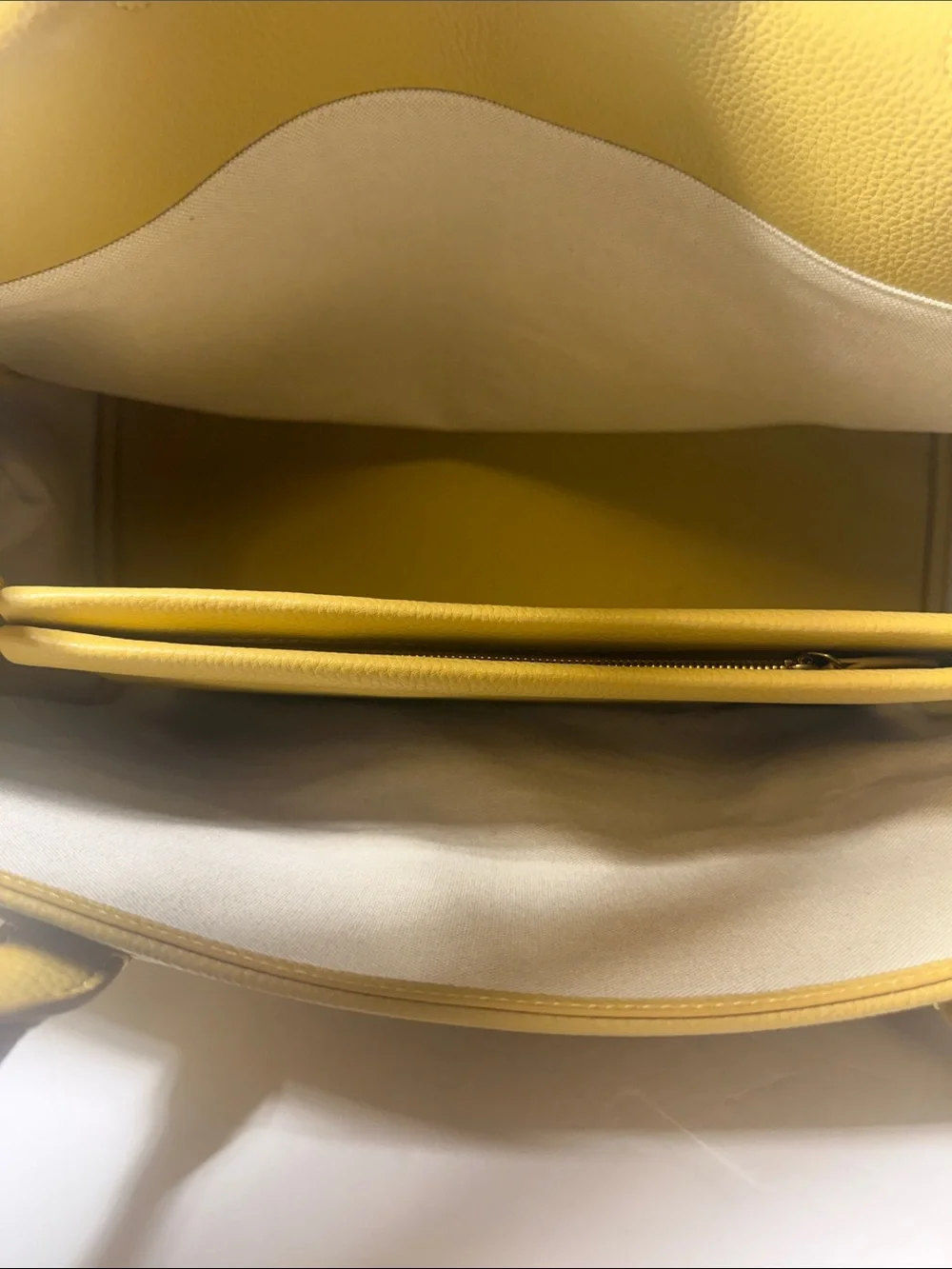 No brand stylish yellow