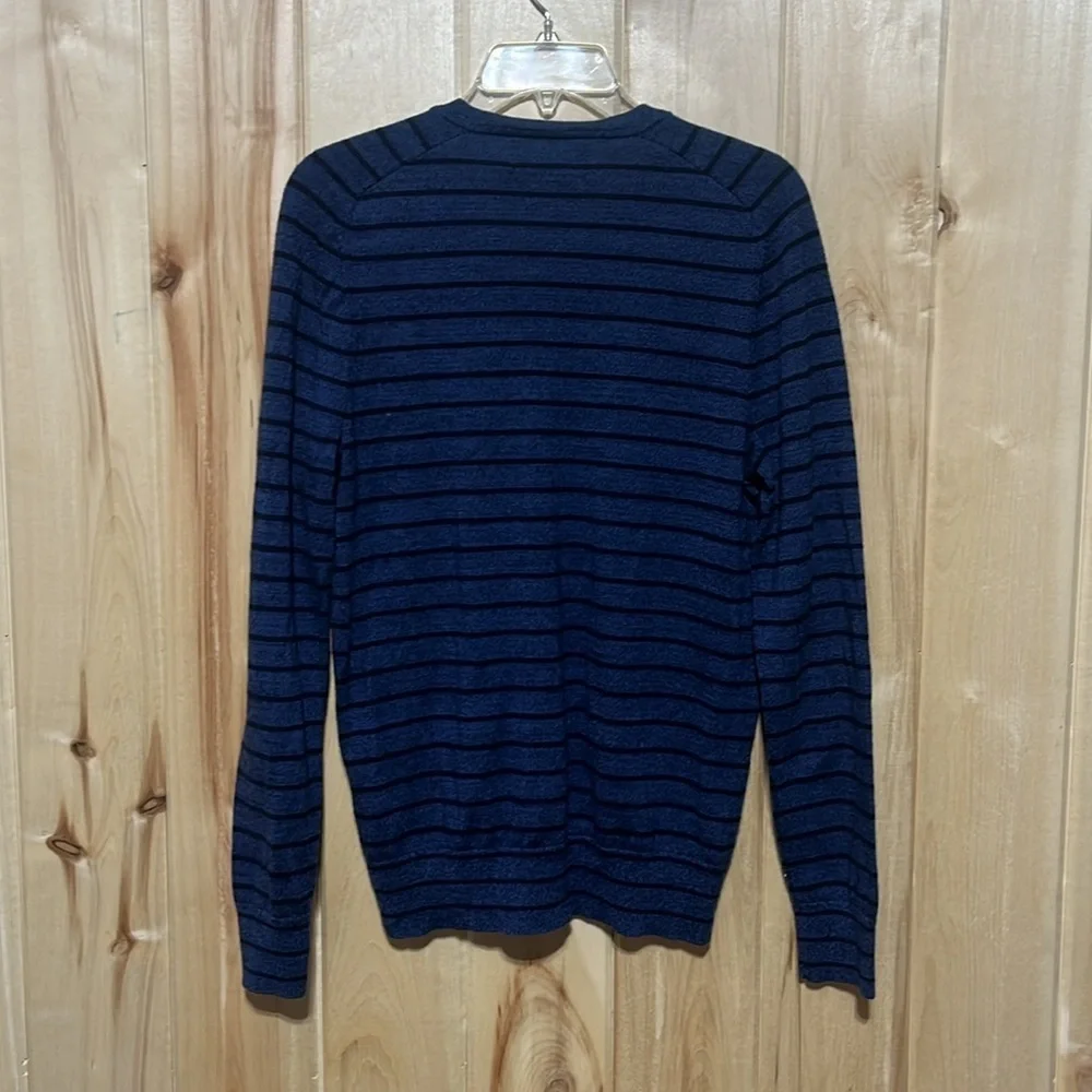 Banana Republic Blue Italian Merino Yarn by Baruffa V-‎ Neck Sweater Mens Size M