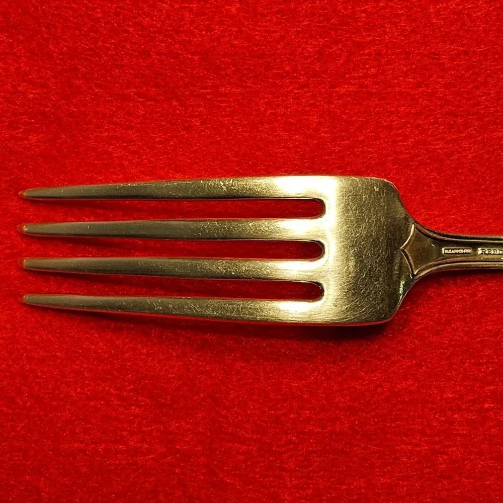 Reed & Barton manufacturer 	reed