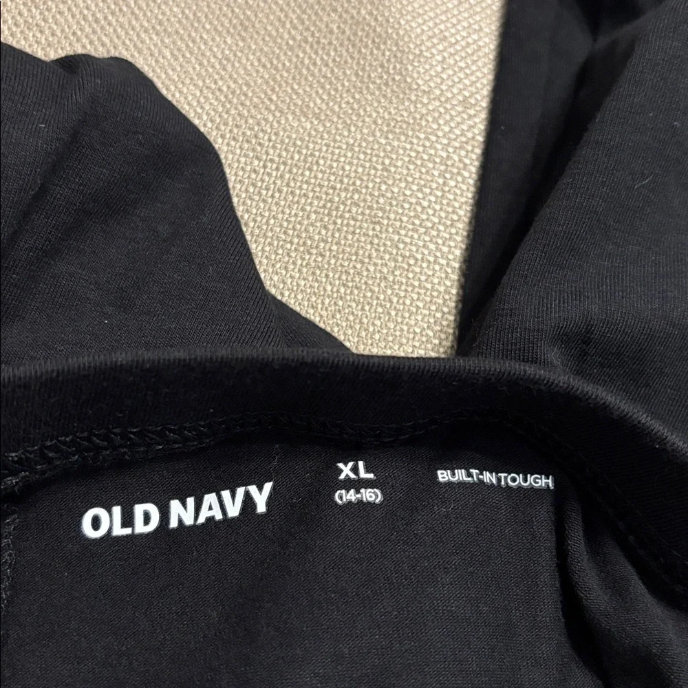 Old Navy nwt pair