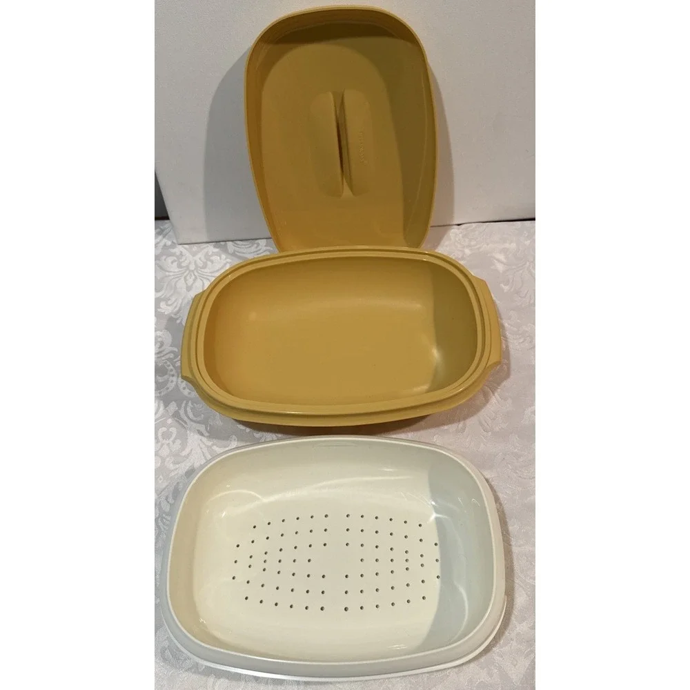 Tupperware vintage harvest