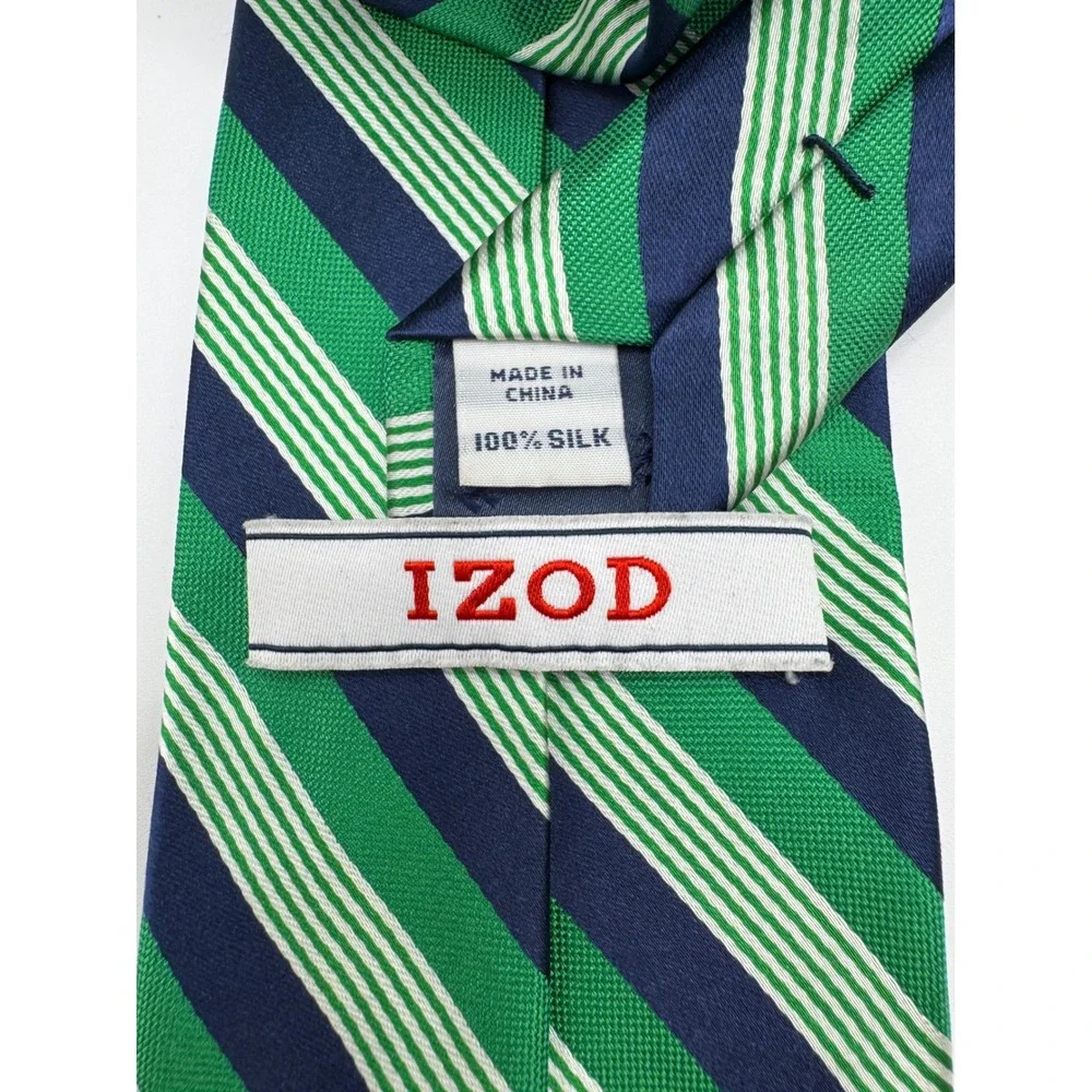 Izod dapper sophistication