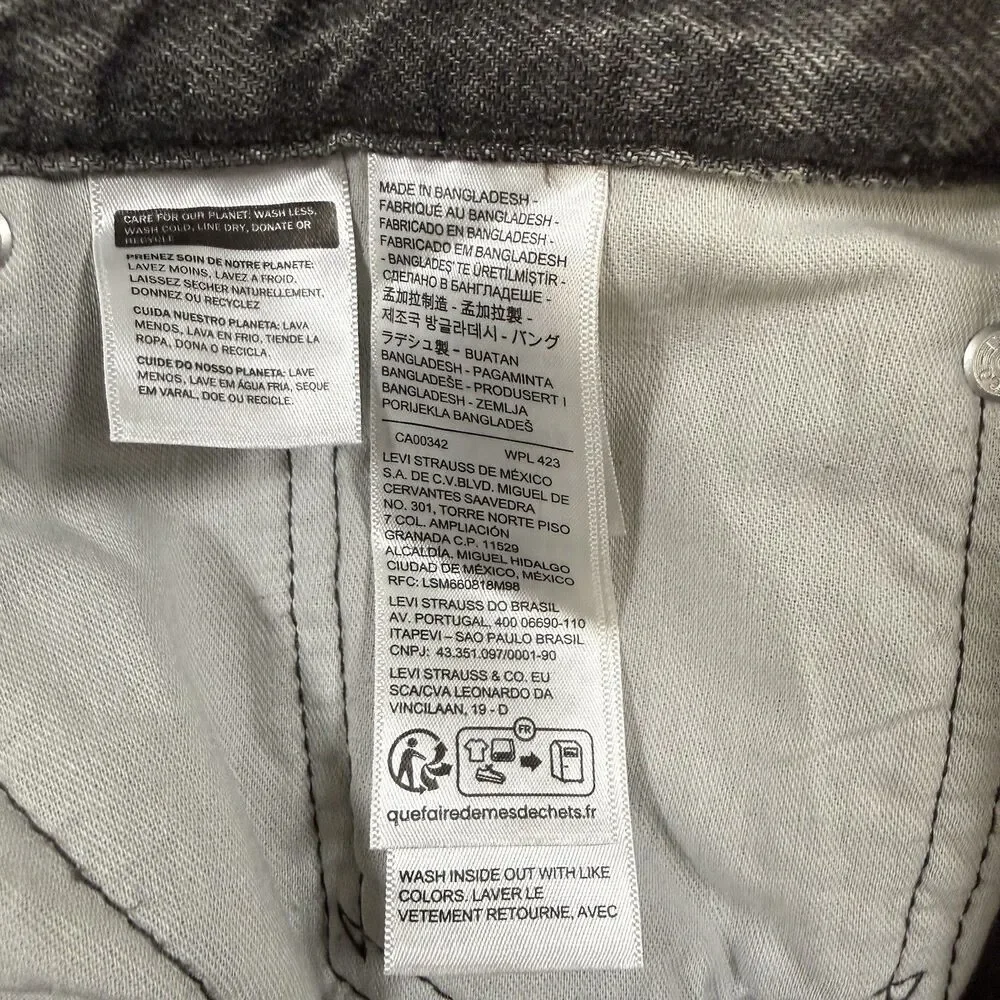 Levis new tags