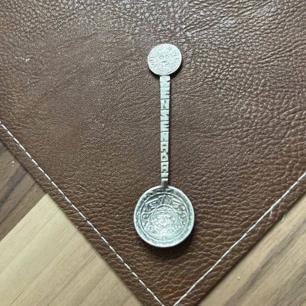 Souvenir Spoon:‎ Encindo Mexico (engraved bowl)