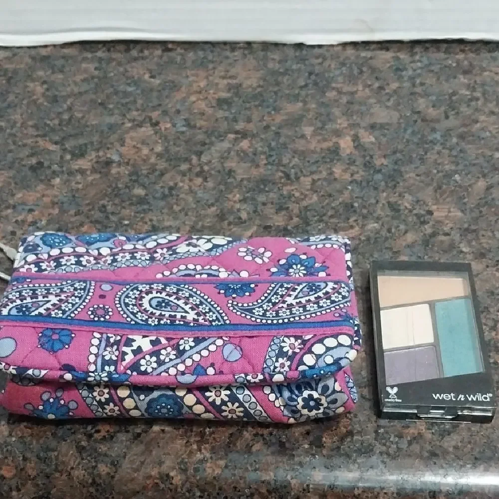 Vera Bradley Pink and Blue Cosmetic Case with Iconic Patterns And FREE SHADOW.
