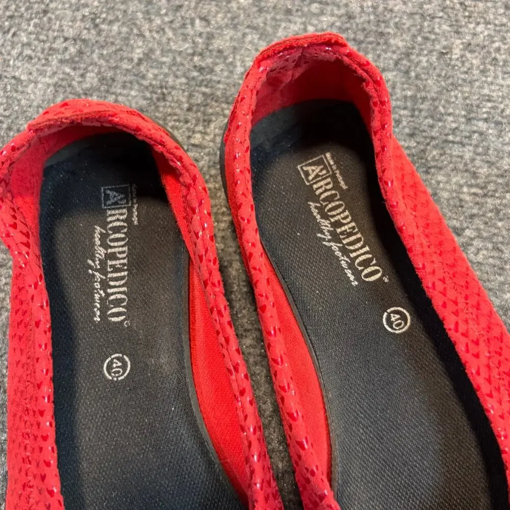 Arcopedico red knit