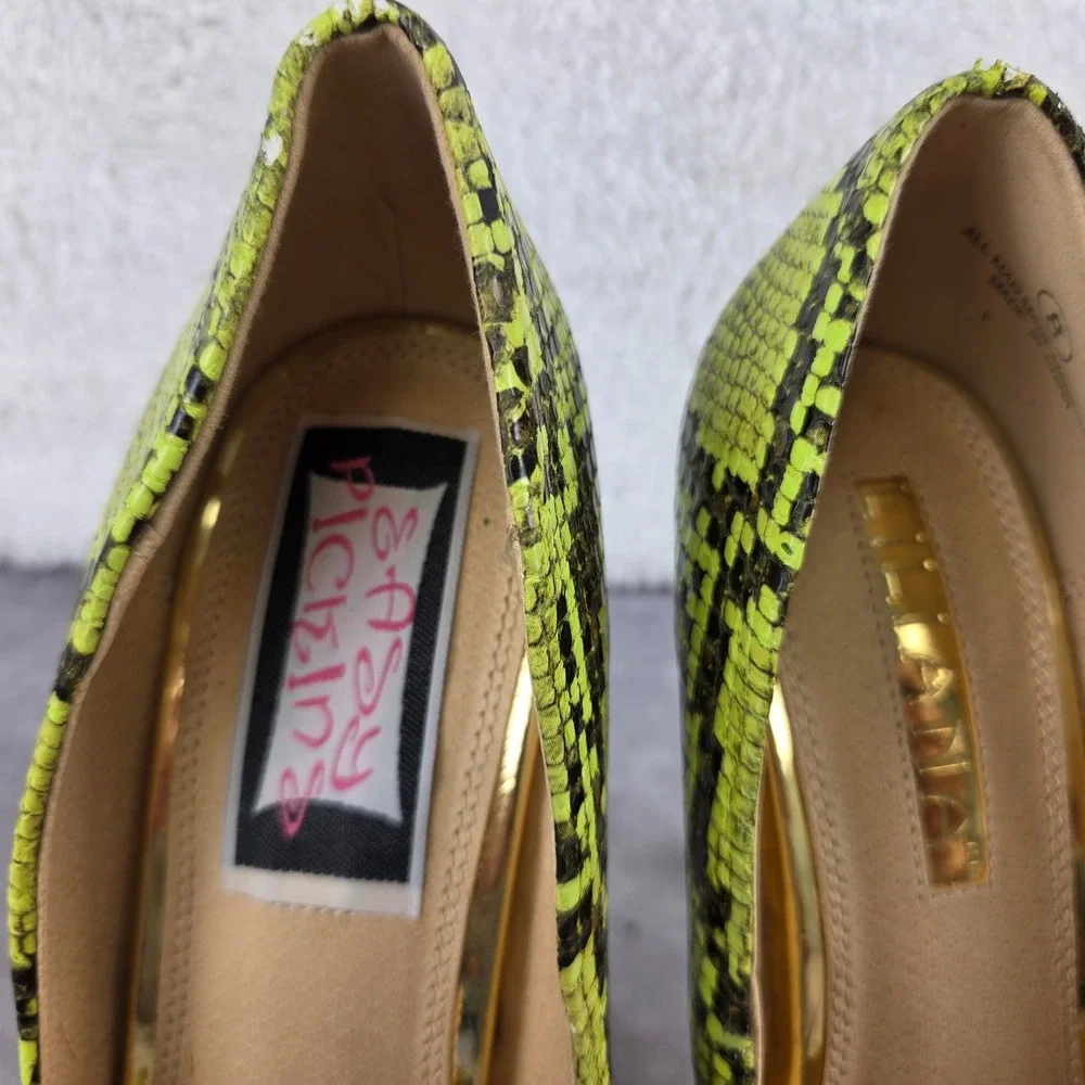 Liliana pointed toe