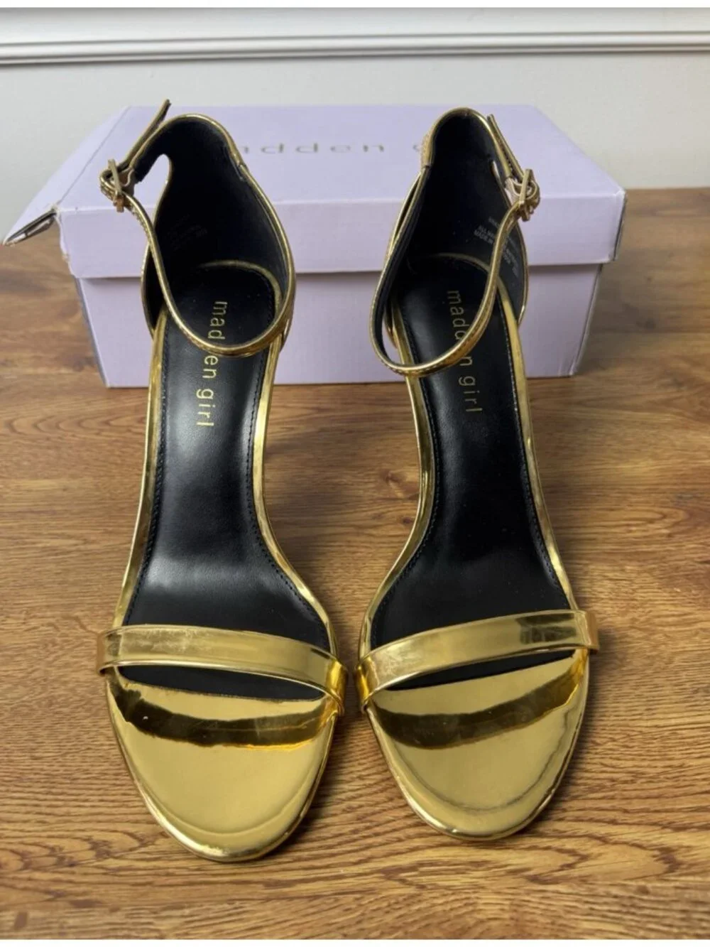 Madden Girl Brazen Two-Piece Stiletto Gold Size 8
