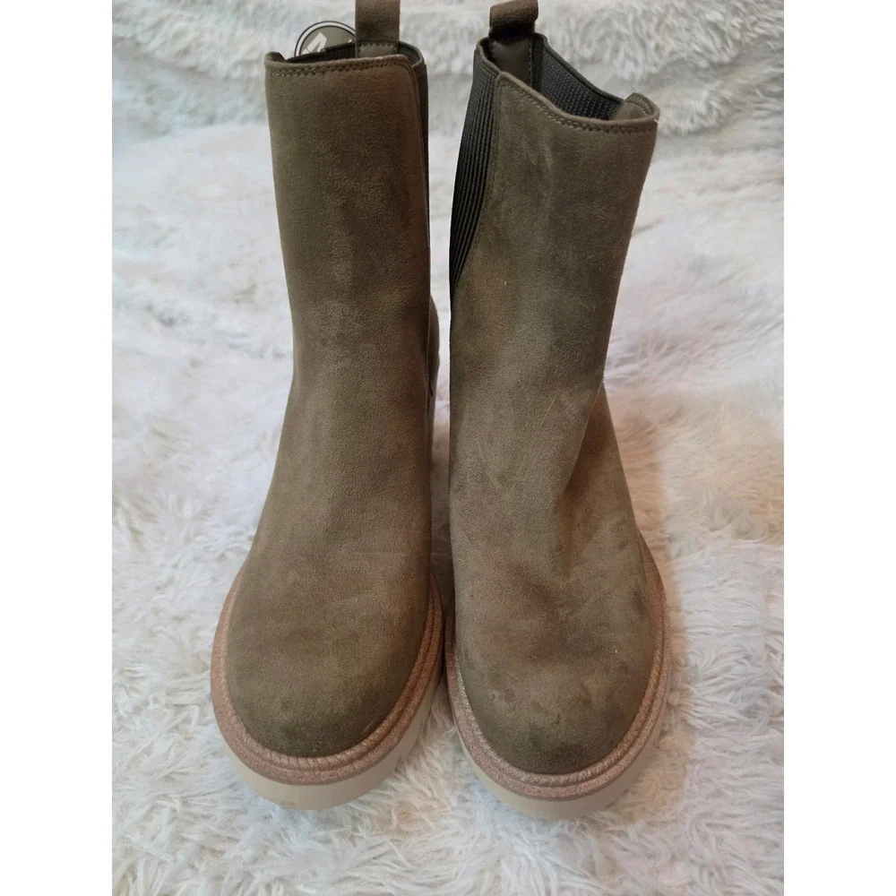 MIA nwt novie