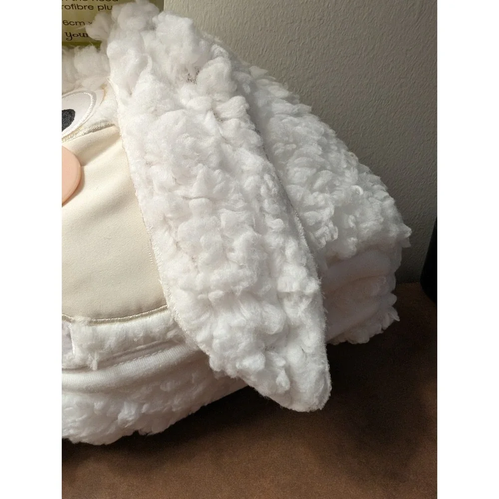 N/A adorable white