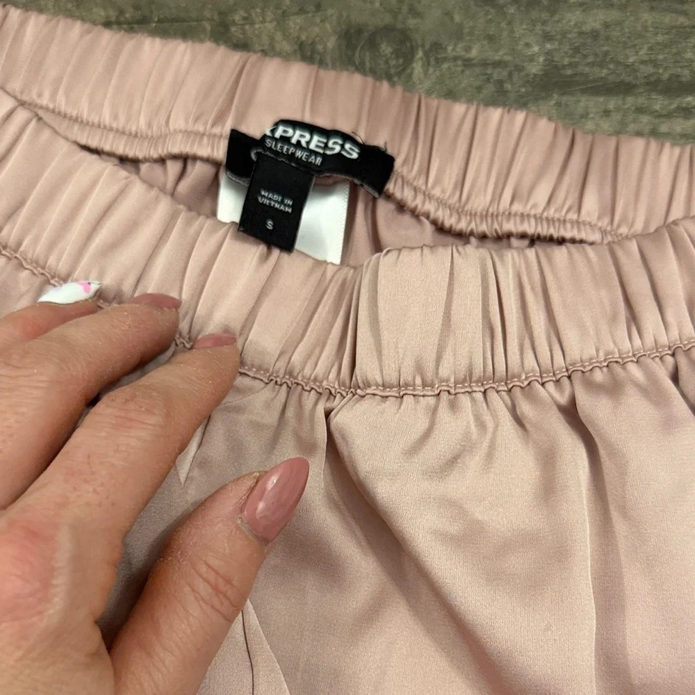 Express faux silk