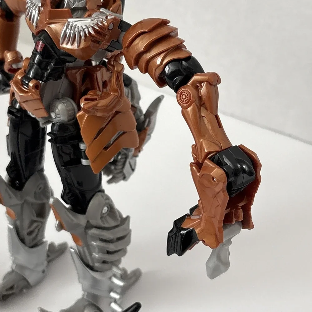 Hasbro transformers grimlock