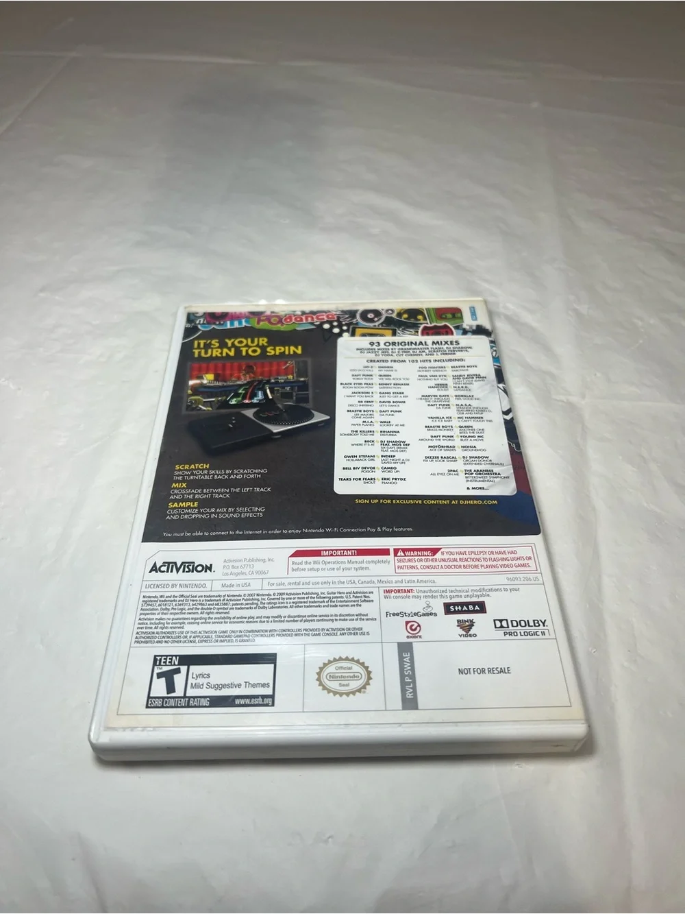DJ Hero (Nintendo Wii, 2011) NO TURNTABLE, Game Disc, Case, & Manual ONLY.
