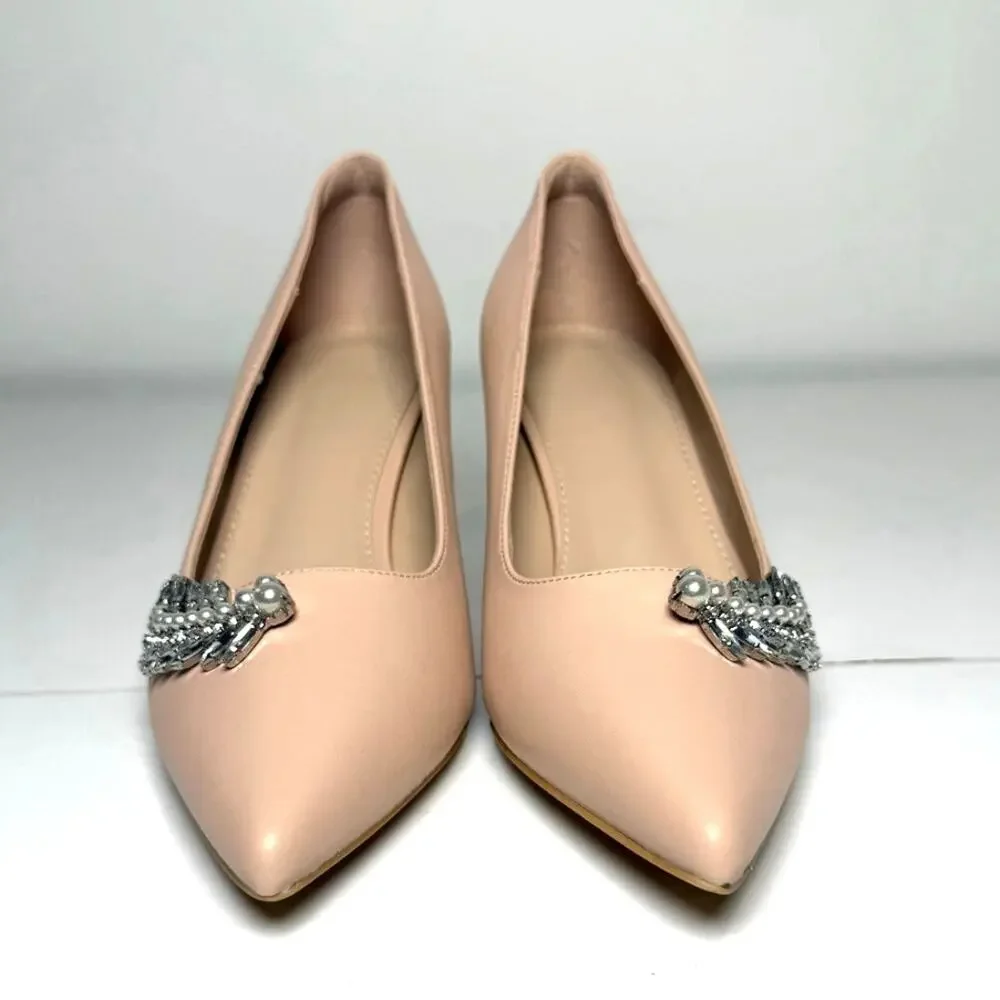 Unbranded step out