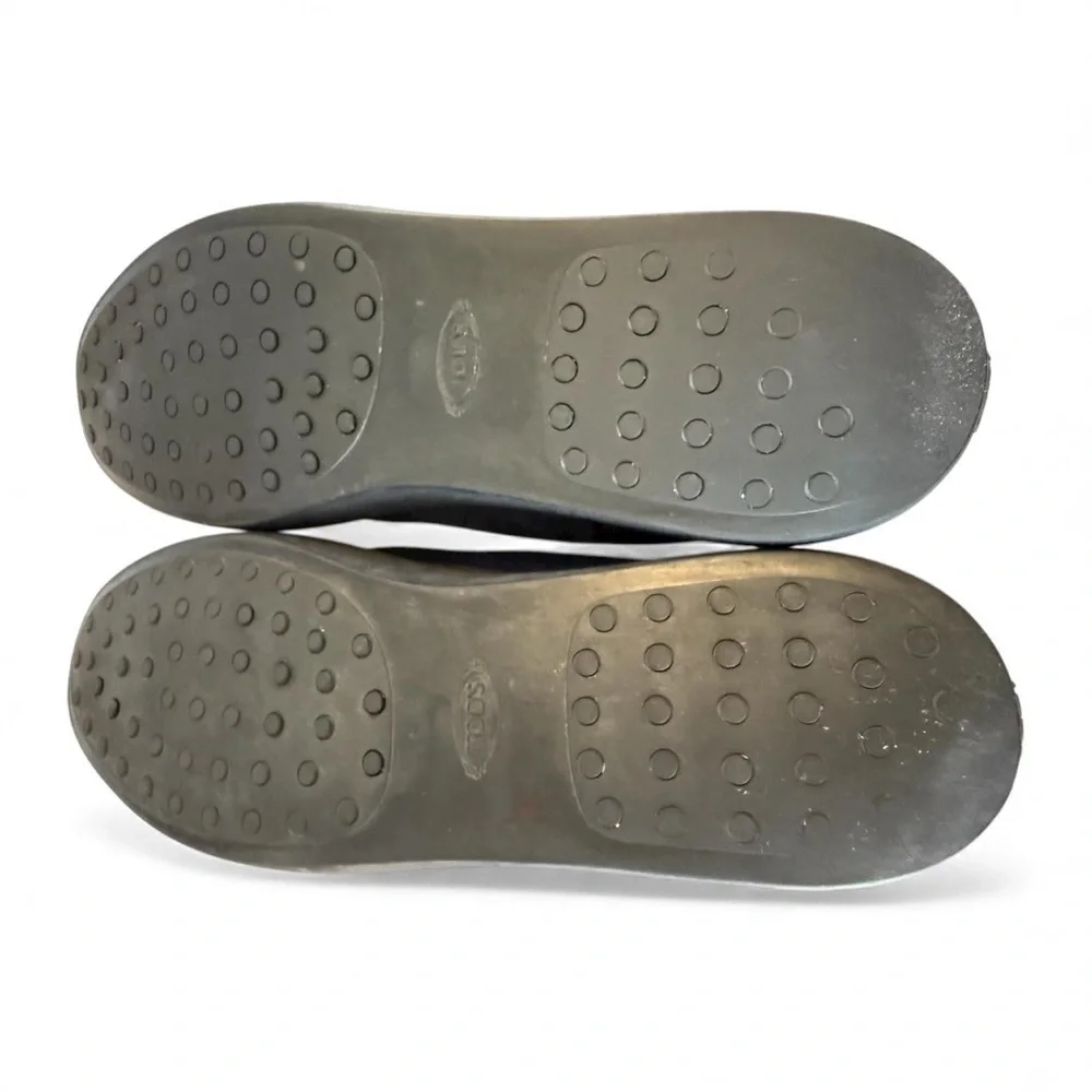 Tods wear money quiet