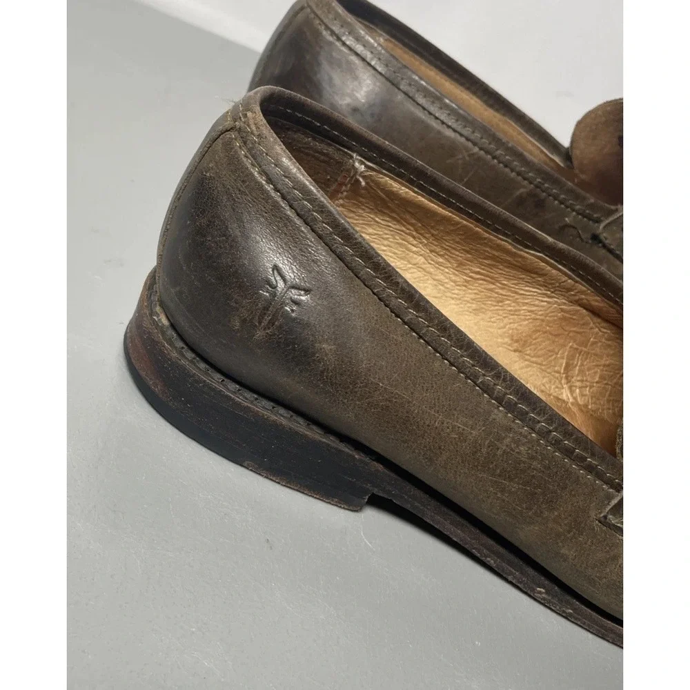 Frye distressed oiled