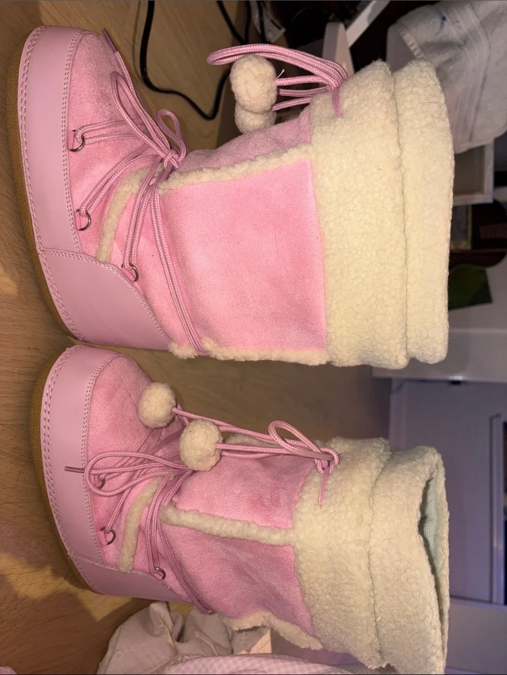 N/A soft pink