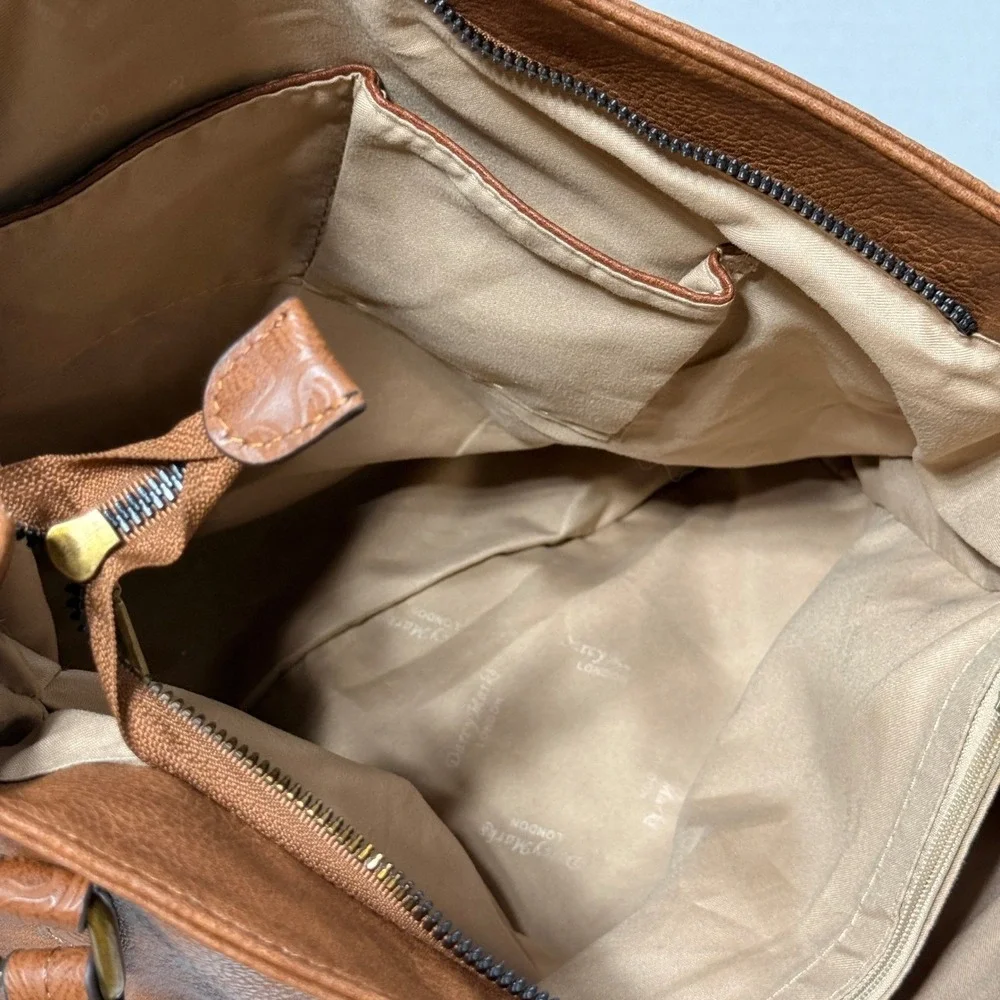 Darcy‎ Marks London Brown Vegan Leather Studded Crossbody Tassel Shoulder Bag