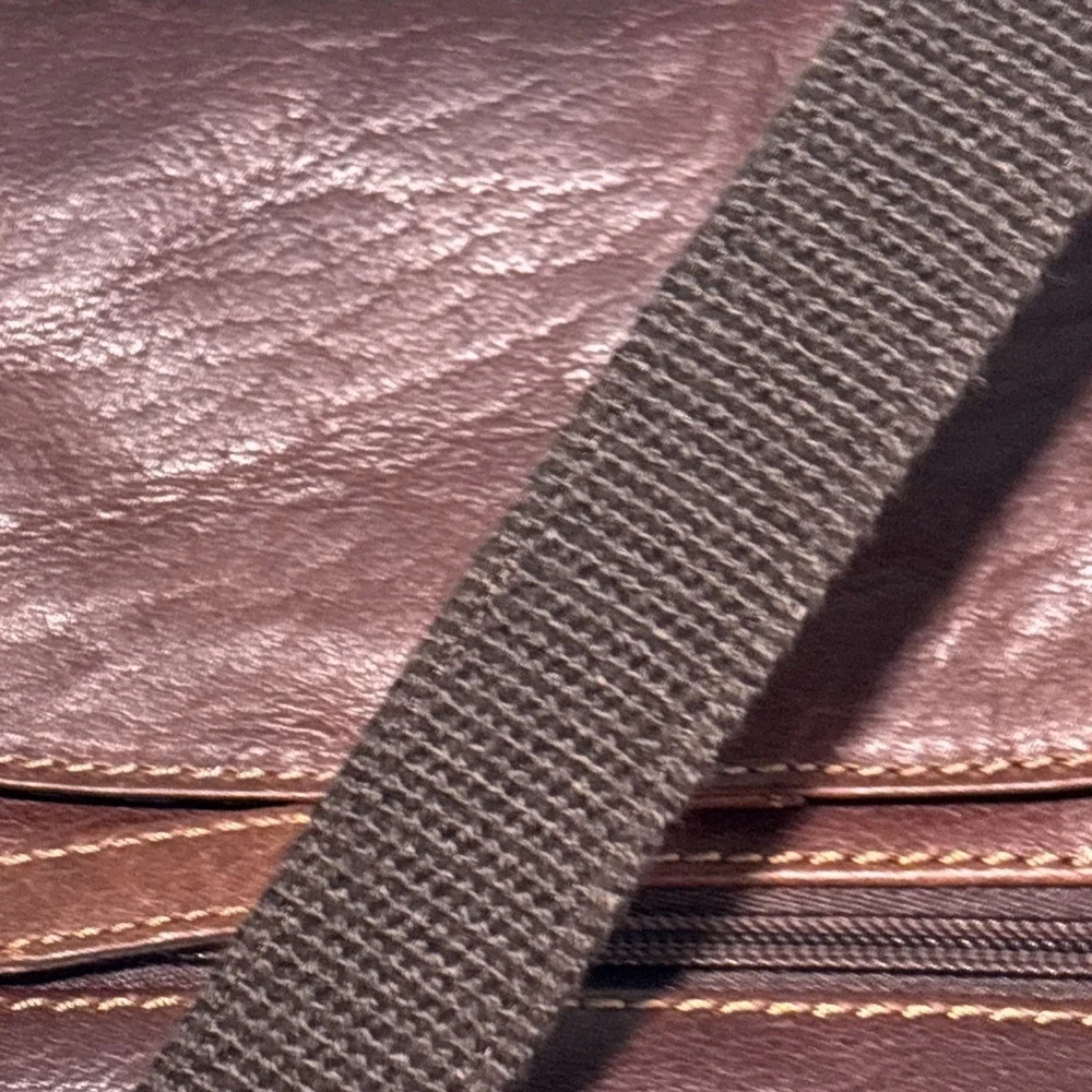 Jack Georges Leather Crossbody Bag Brown‎ Pockets Purse Adjustable Strap