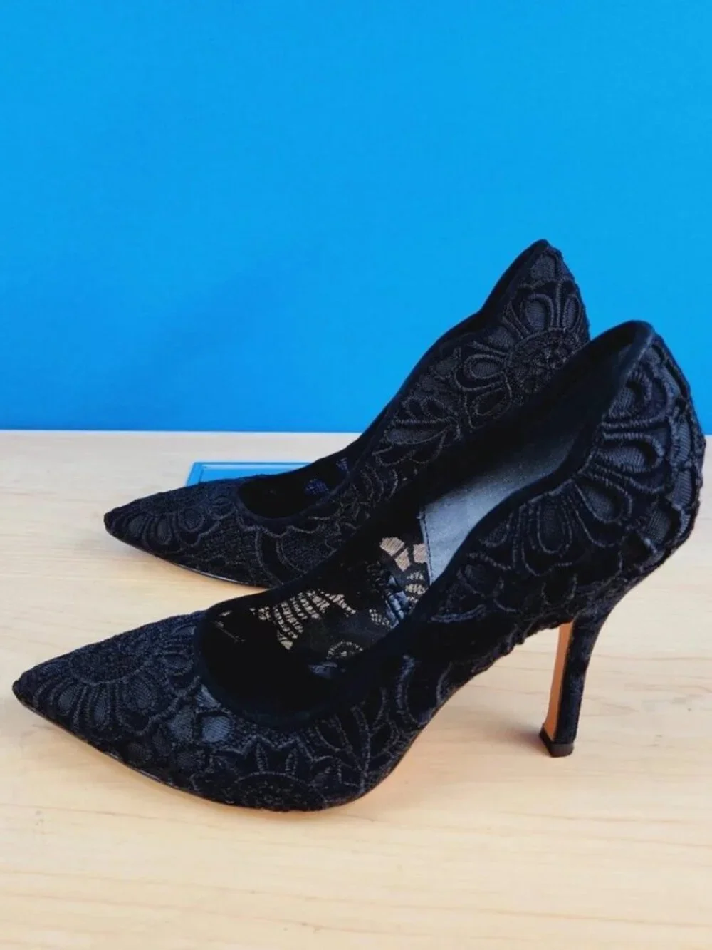Marc Fisher pre owned