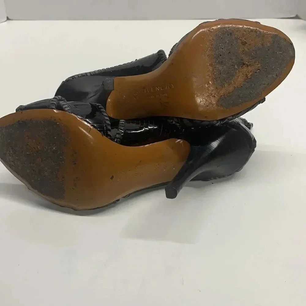 Givenchy high heel