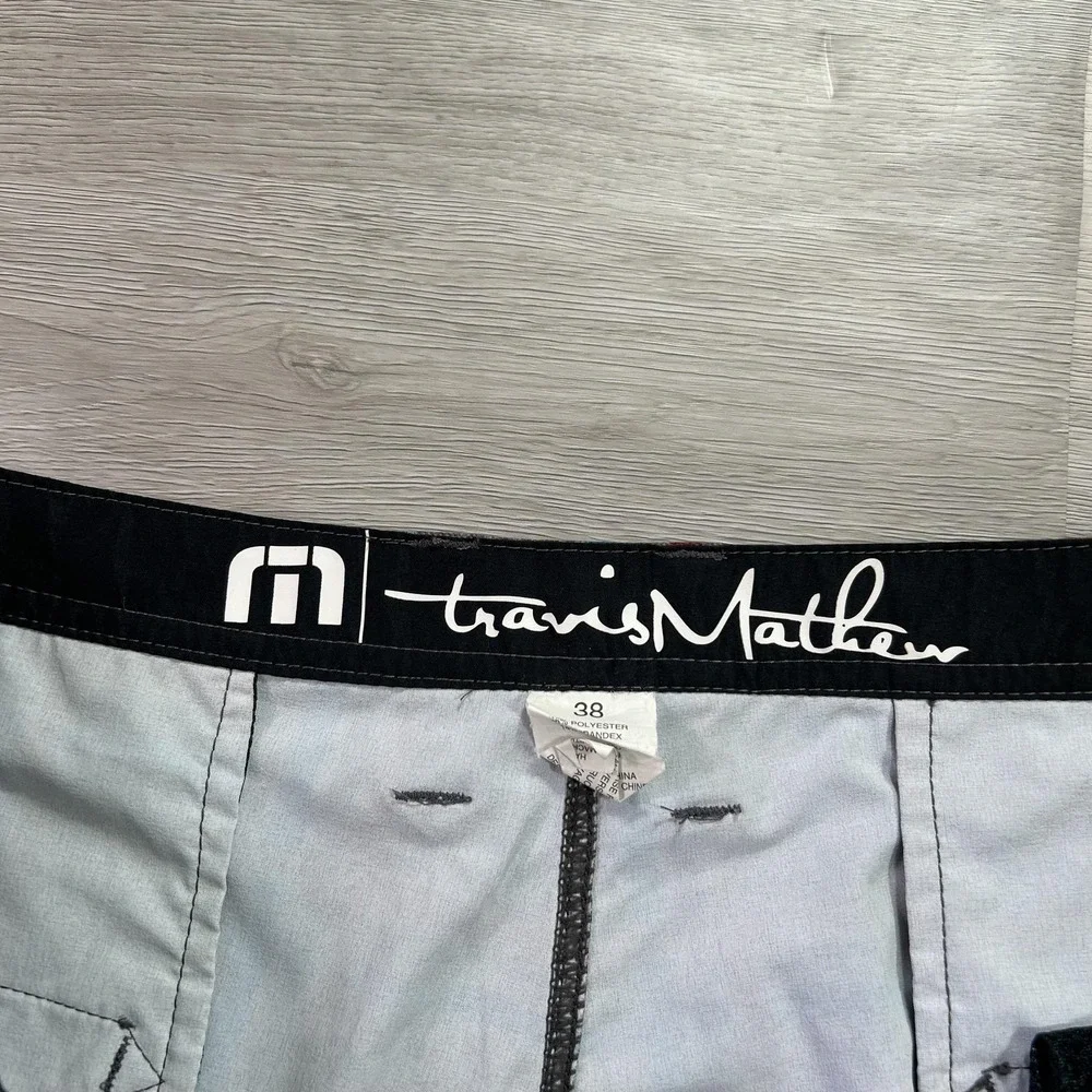 Travis Mathew identifiers looped